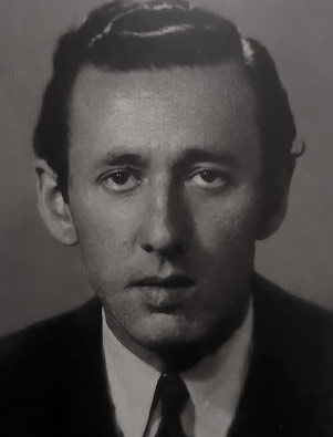 Türk Şair Orhan Veli Kanık